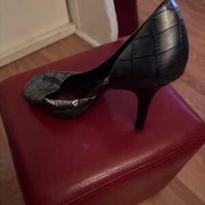 Jessica Simpson heels